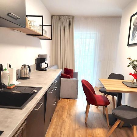 Apartment Premium Atal City Square-Free Parking Space In The Garage Βρότσλαβ Εξωτερικό φωτογραφία